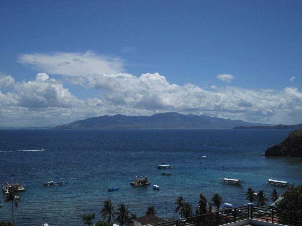 Manarra Sea View Resort Puerto Galera Exterior foto